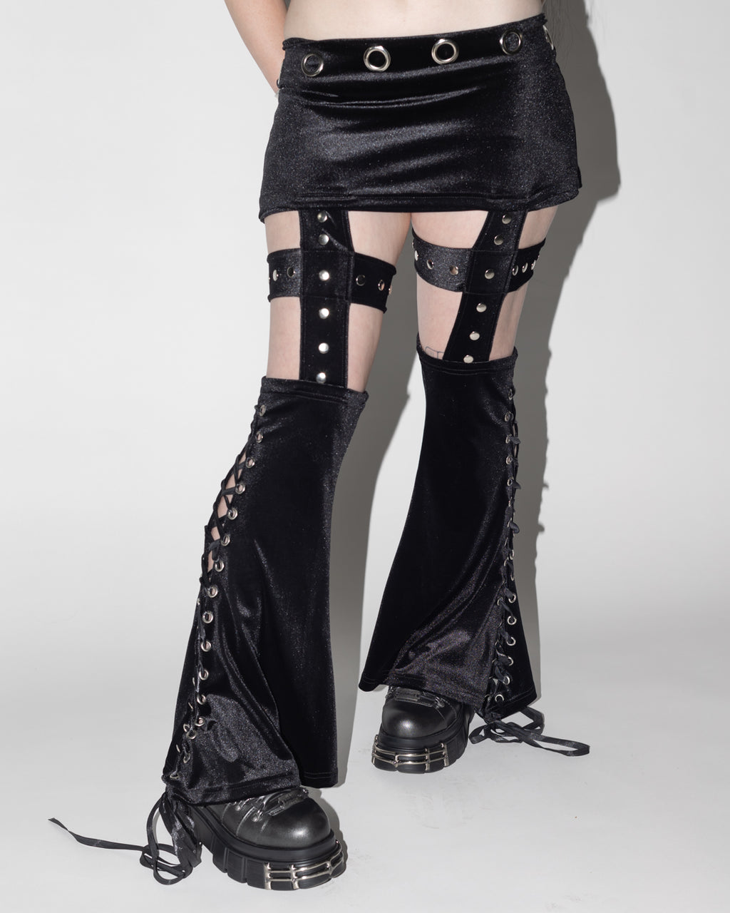 Velvet Skull crushers