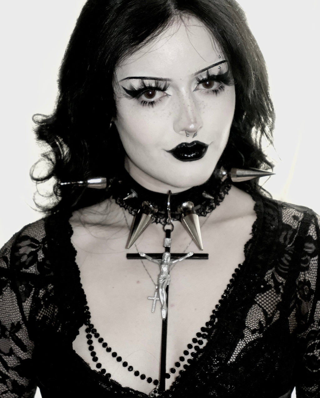 Unholy spike choker